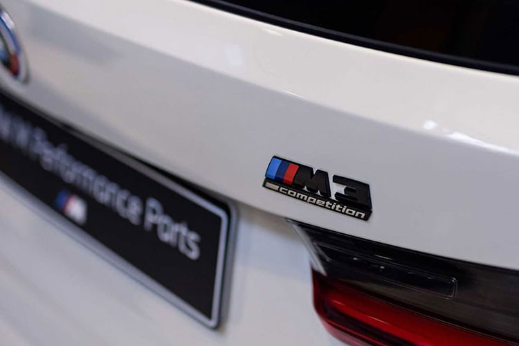 BMW ra mat chi tiet do M Performance 