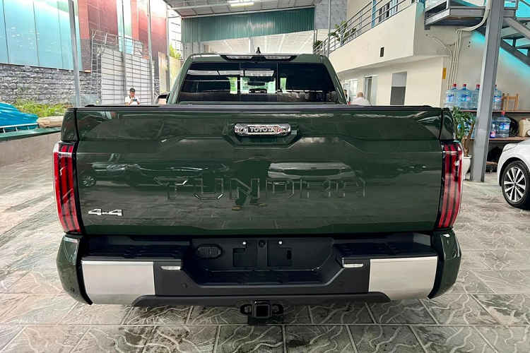 Toyota Tundra Limited 2022 