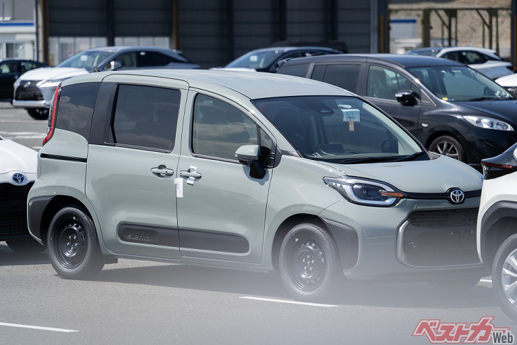 Toyota Sienta 2023 gia re chot lich ra mat, chi tu 333 trieu dong-Hinh-6