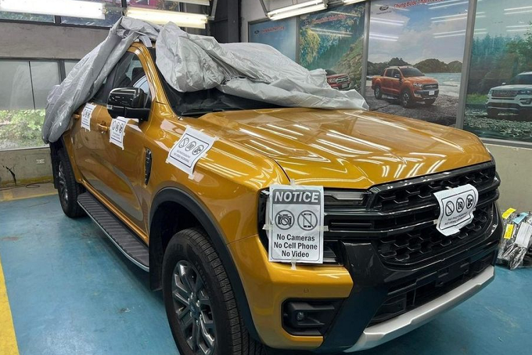 Ford Ranger 2022 chot ngay ban tai Viet Nam, du kien tu 648 trieu-Hinh-3