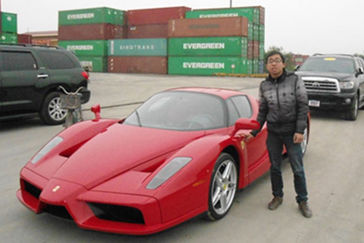 Nhin lai sieu pham Ferrari Enzo tri gia tram ty tung 