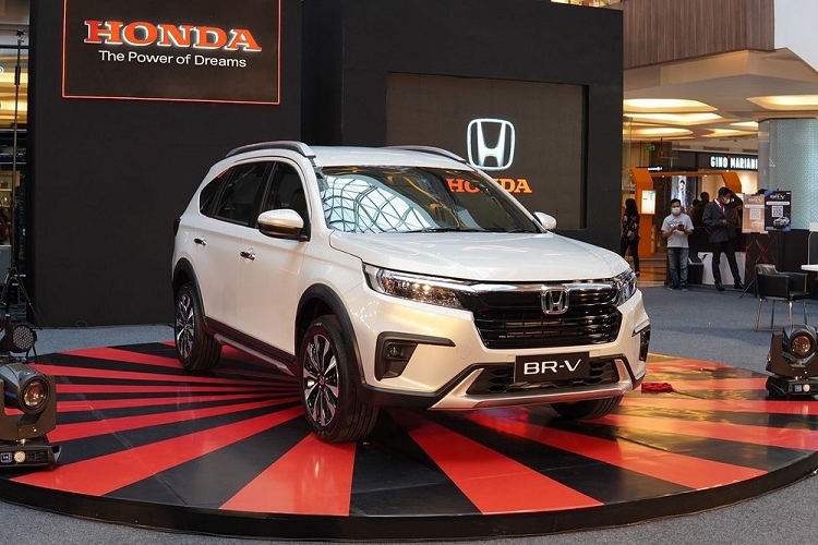 Honda BR-V gia re se ve Viet Nam, canh tranh Mitsubishi Xpander-Hinh-2