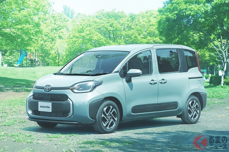 Can canh Toyota Sienta 2023 - MPV 