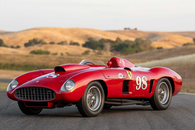 Ferrari 410 Sport Spider 1955 co gia hon 515 ty dong tai Monterey 2022