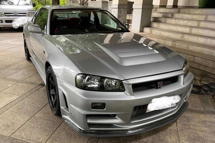 Huyen thoai Nissan Skyline GT-R R34 