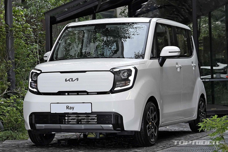 Can canh Kia Ray 2023 - xe Han 