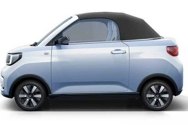 Muon tau Wuling Hongguang Mini EV Cabrio 2023, ban phai choi xo so?-Hinh-4