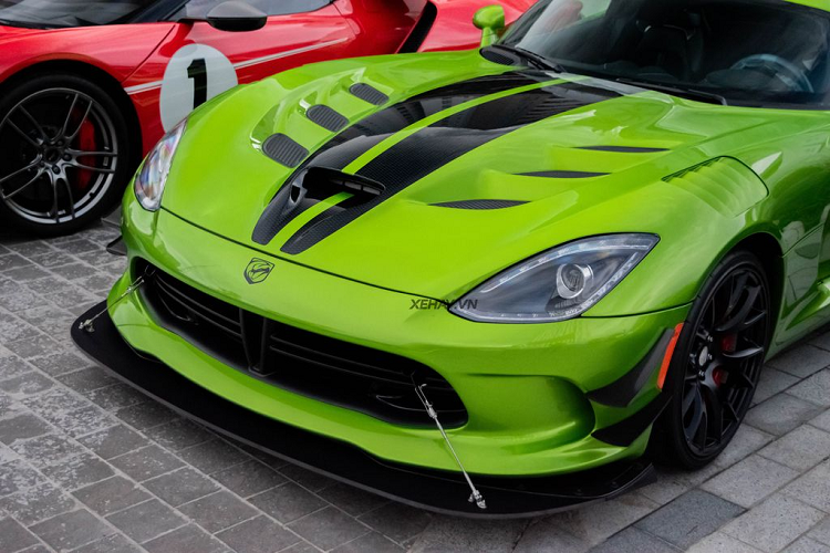 Chi tiet “ran doc” Dodge SRT Viper ACR doc nhat Viet Nam-Hinh-4