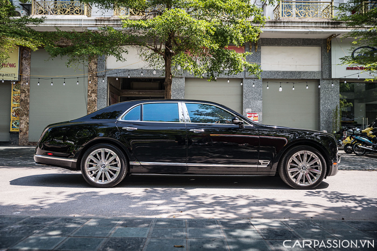 Can canh Bentley Mulsanne 