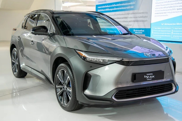 Toyota bZ4X chay dien se xuat hien tai trien lam VMS 2022?-Hinh-3