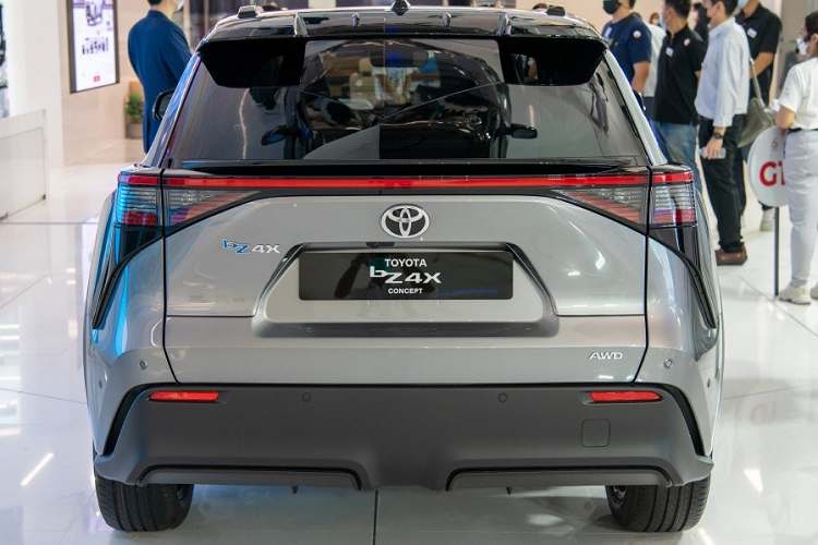 Toyota bZ4X chay dien se xuat hien tai trien lam VMS 2022?-Hinh-7