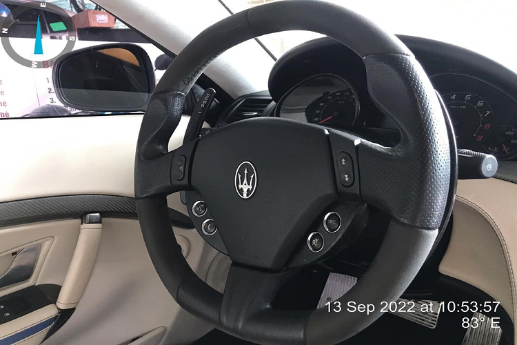 Maserati GranTurismo o Sai Gon bi ngan hang 