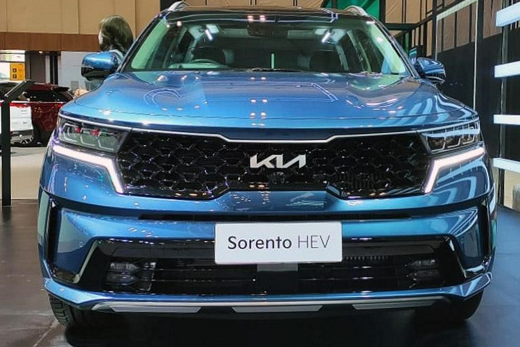 Kia Sorento HEV 2023 