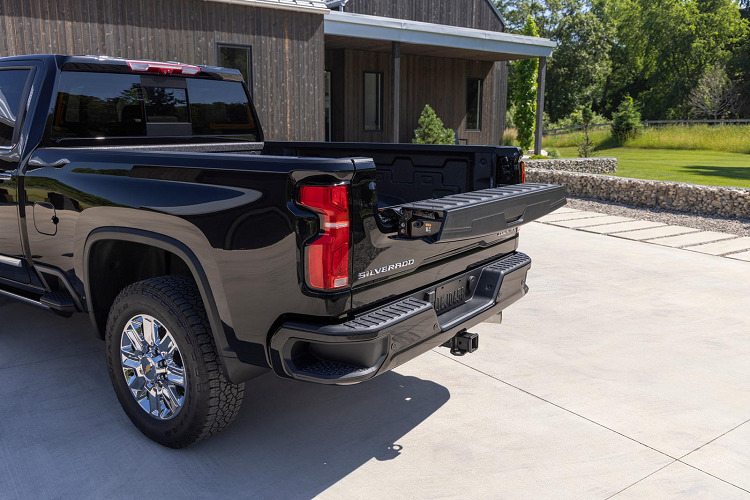 Chevrolet Silverado HD 2024 