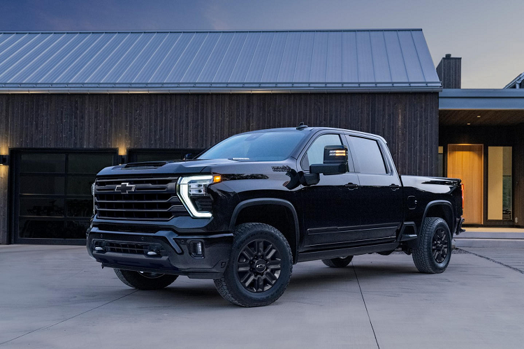 Chevrolet Silverado HD 2024 