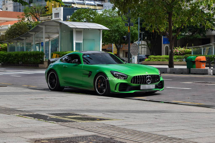 Chi tiet Mercedes-AMG GT R mau son doc nhat Viet Nam, hon 11,5 ty-Hinh-2