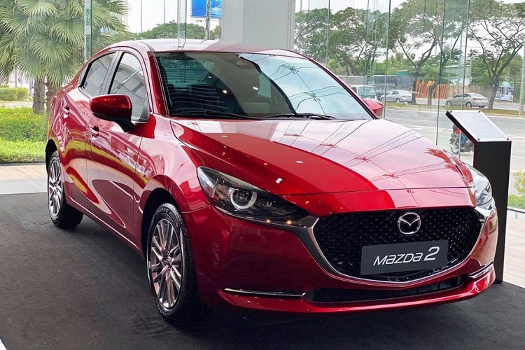Mazda Viet Nam thay doi gia ban xe, tang cao nhat 100 trieu dong