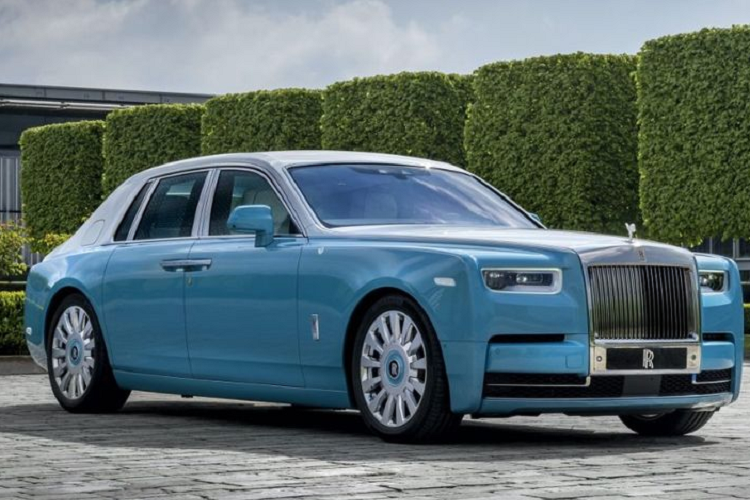 Diem dac biet khien Rolls-Royce sieu sang dat ngang 