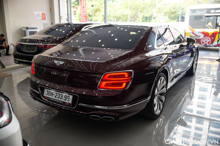 Bien so 'mai phat tai', Bentley Flying Spur duoc chao ban gan 20 ty-Hinh-3