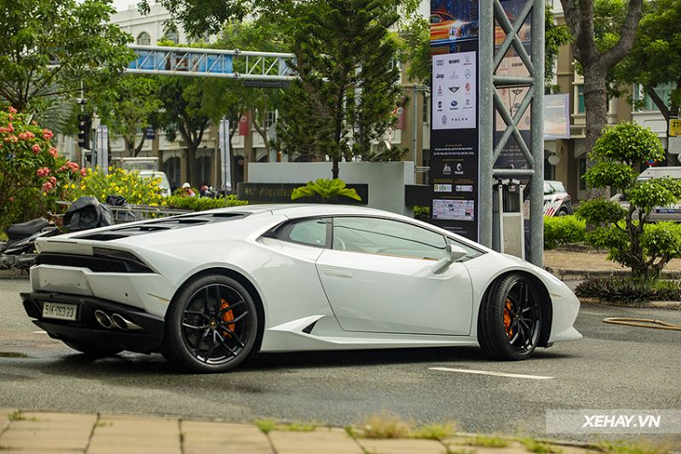 “Bach ma” Lamborghini Huracan hon 15 ty tha dang tai trien lam VMS 2022-Hinh-5