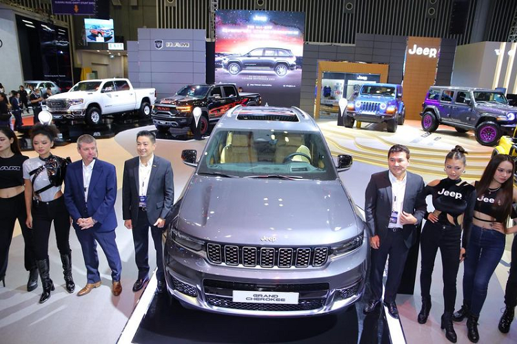 Thuong hieu Jeep mang dan “xe khung” do bo trien lam VMS 2022-Hinh-2