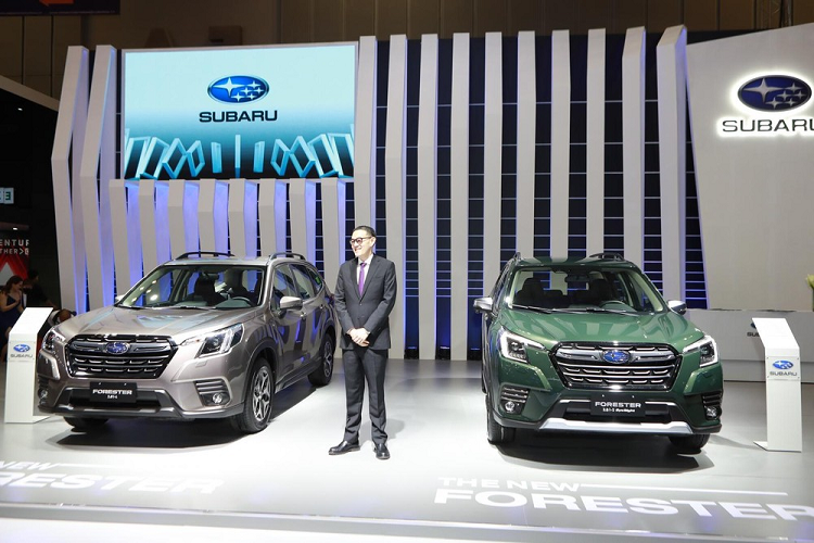 Subaru Forester 2023 vua ra mat, gia ban cu giam cham “day cua day”