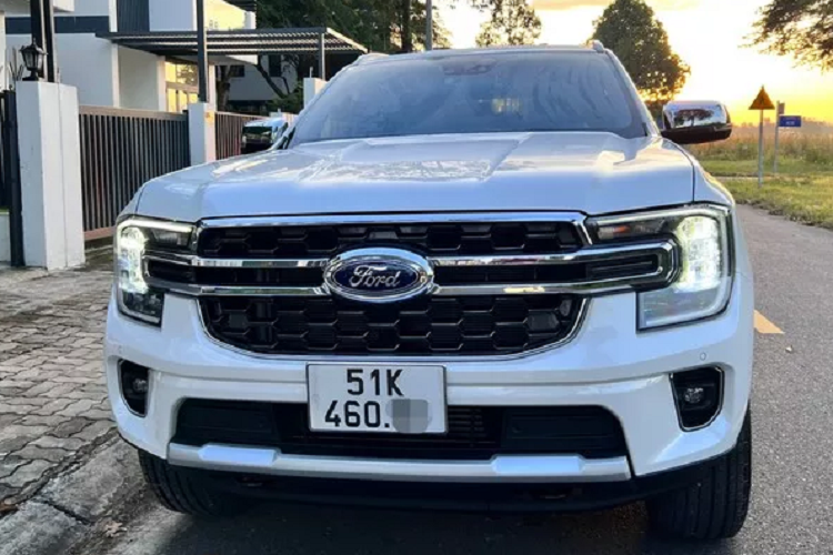 Ford Everest 2022 da qua su dung rao ban hon 1,5 ty o Sai Gon