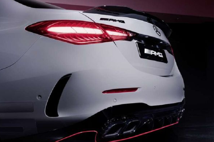 Ra mat Mercedes-AMG C63 F1 Edition phien ban dac biet, sieu manh-Hinh-6