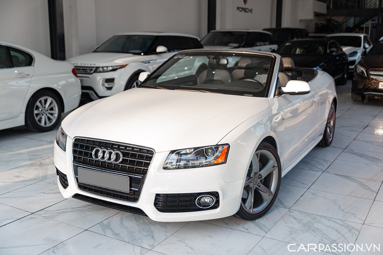 Audi A5 Cabriolet chay 13 nam rao ban hon 1,1 ty o Ha Noi