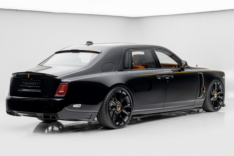 Rolls-Royce Phantom VIII tri gia hon 23,9 ty dong tu hang do Mansory-Hinh-2