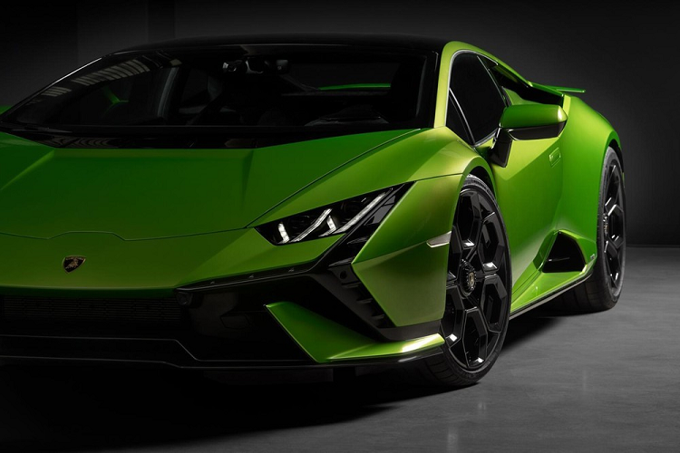 Lamborghini Huracan Tecnica 