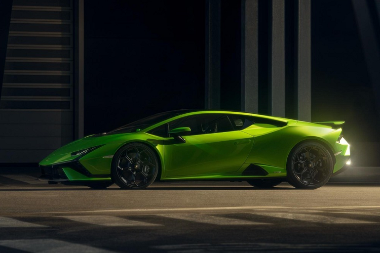 Lamborghini Huracan Tecnica 