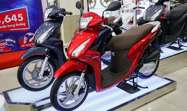 Doanh so xe may Honda thang 10/2022 sut giam, du Vision dat khach-Hinh-3