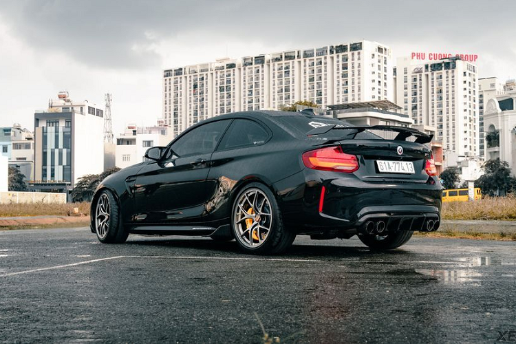 Can canh chiec BMW M2 doc nhat tai Sai Gon duoc “do toi noc”-Hinh-5