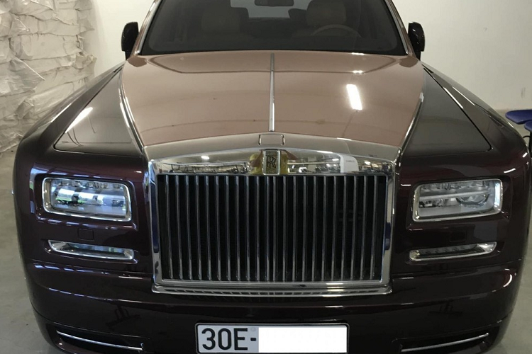 Rolls-Royce Phantom Lua thieng cua ong Trinh Van Quyet lai dau gia bat thanh