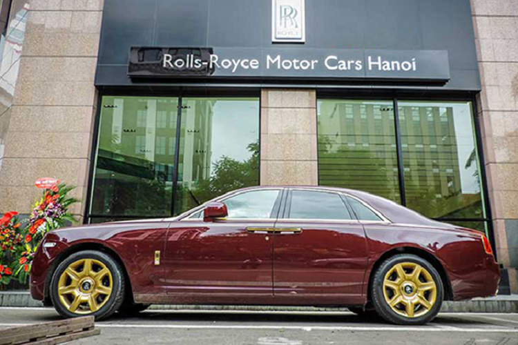 Rolls-Royce Ghost ma vang cua ong Trinh Van Quyet rot gia con 9,1 ty-Hinh-3