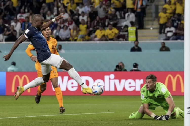 Dieu chua biet ve Enner Valencia - nguoi hung cua Ecuador tai World Cup 2022