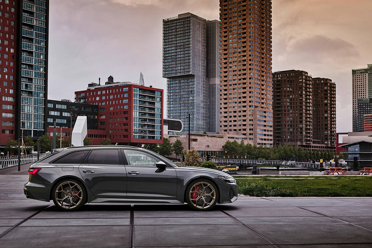 Audi RS6 va RS7 Performance Edition 2023 ra mat, 