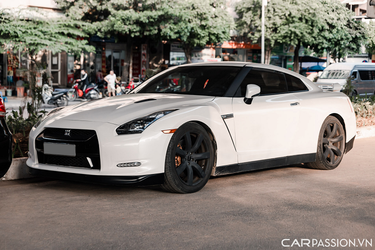 Nissan GT-R doc nhat Ha Noi tai xuat sau thoi gian dai “o an”-Hinh-4