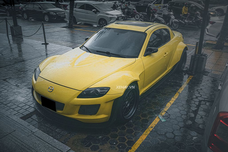 Ngam chi tiet chiec Mazda RX-8 vua hiem vua doc tai Sai Gon