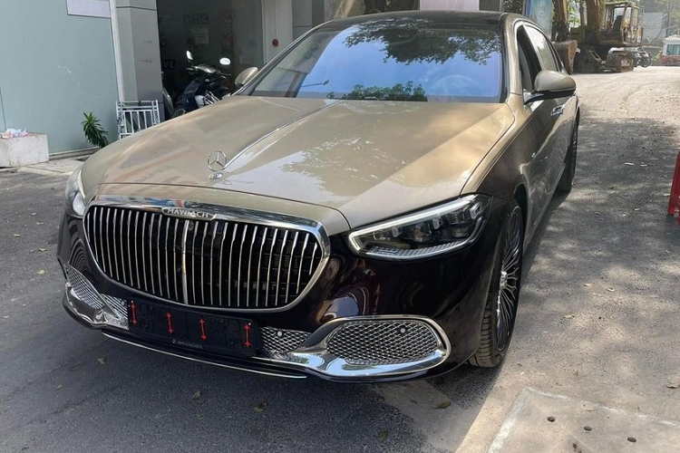 Mercedes-Maybach S680 hon 16 ty trung bien 