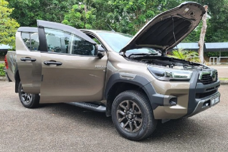 Toyota Hilux Rogue lo dien tai Dong Nam A, doi thu cua Ranger Raptor-Hinh-8