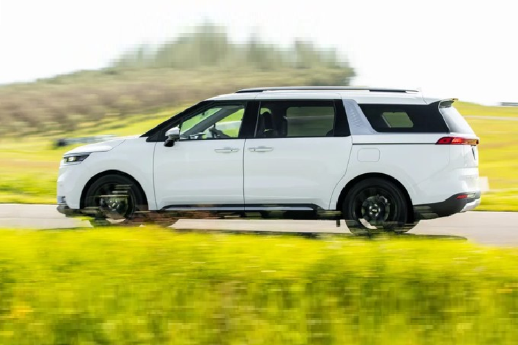 Kia Carnival 2024 