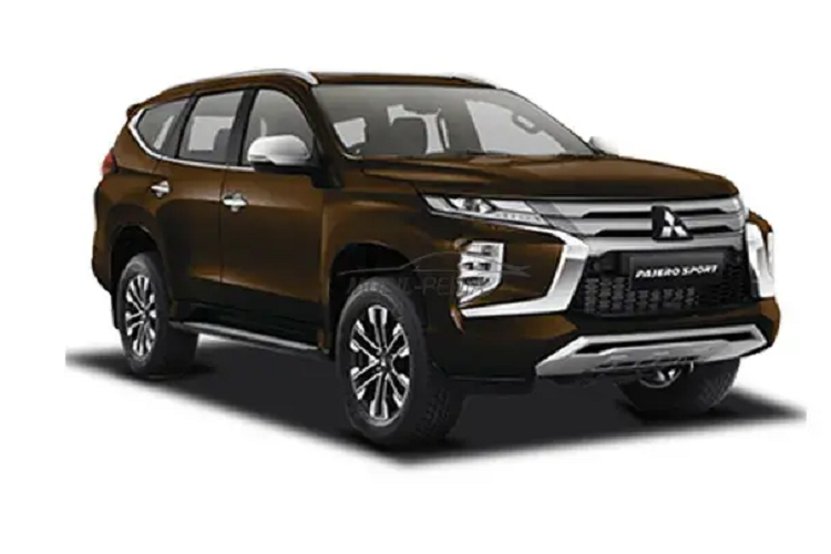 Mitsubishi Pajero Sport 2023 ra mat, ban ra tu  711 trieu dong-Hinh-11