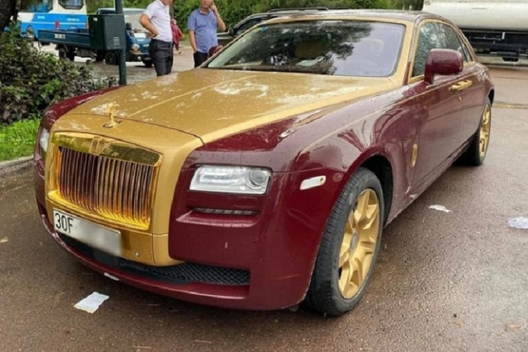 Rolls-Royce Ghost ma vang cua dai gia 