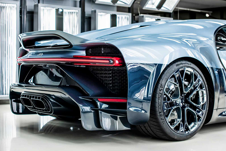 Bugatti Chiron Profilee - hypercar doc nhat the gioi len san dau gia-Hinh-12