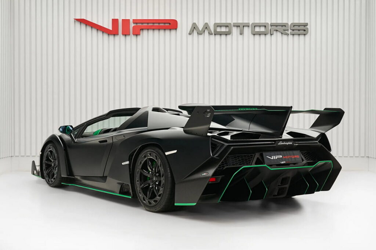 Lamborghini Veneno Roadster duoc rao ban, gia quy doi 225 ty dong-Hinh-2