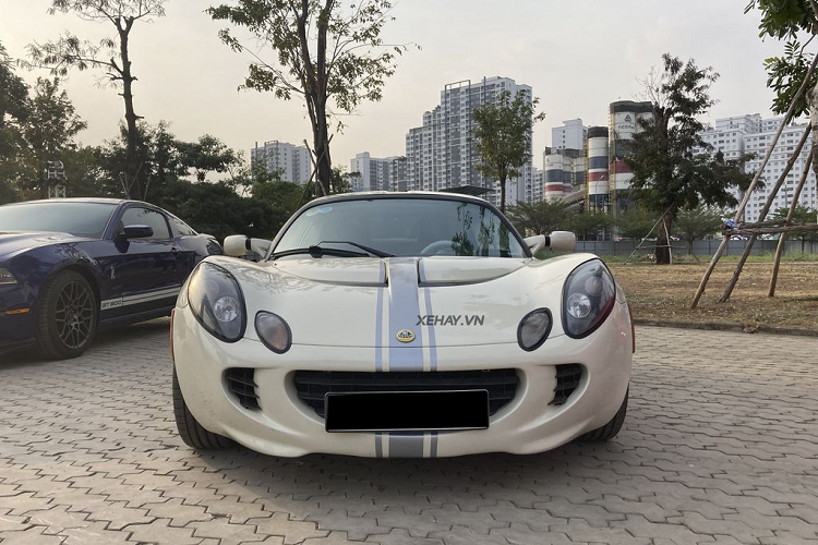 Cham mat Lotus Elise S2 doc nhat Viet Nam tung 