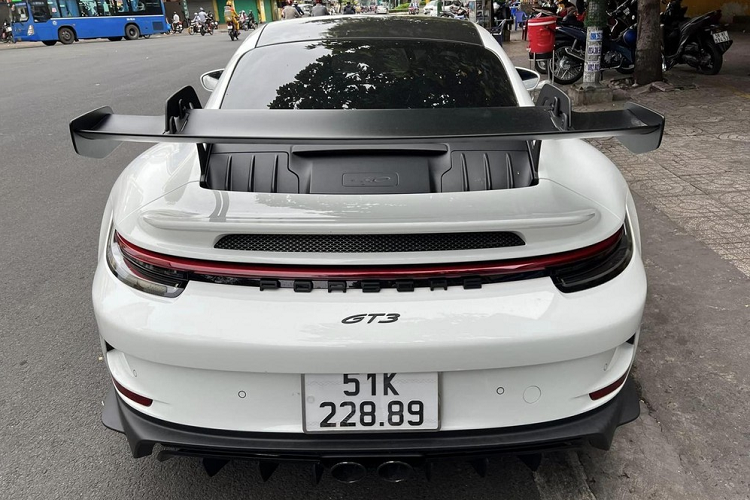 Can canh Porsche 911 GT3 2022 hon 16 ty cua Dang Le Nguyen Vu-Hinh-3