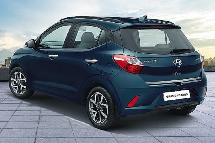 Hyundai Grand i10 2023 nang cap 